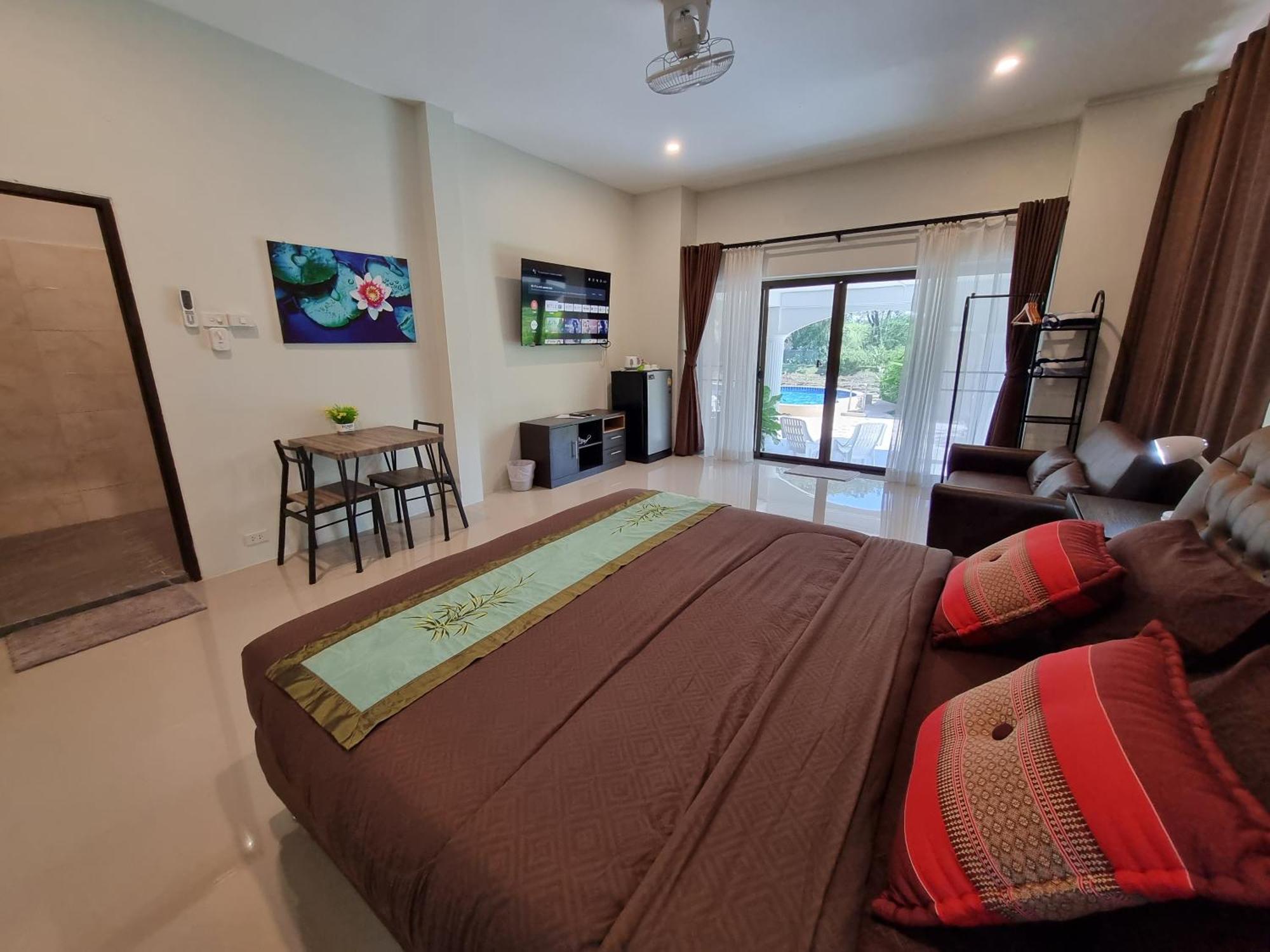 Kumphawapi Bua Daeng Homestay Resort מראה חיצוני תמונה